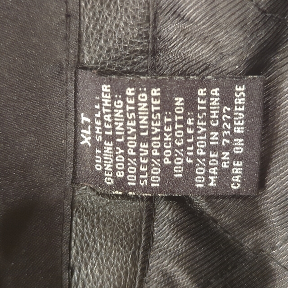 Men's XLT Black Leather Bomber Jacket - Picture 8 of 8